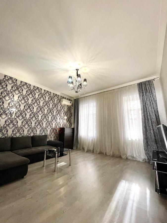 Cozy Apartment On Greek Street 15 敖德萨 外观 照片